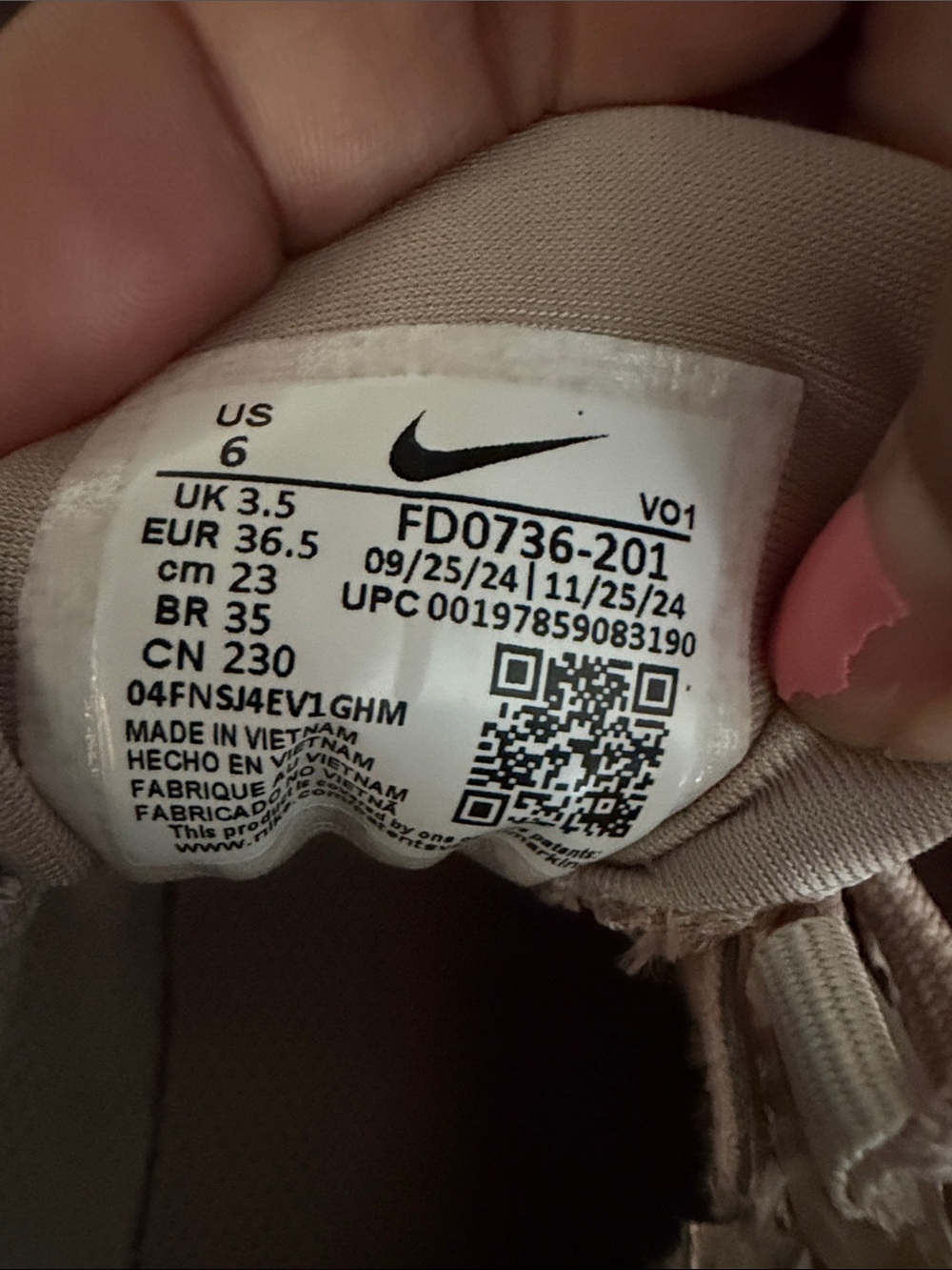 Women’s Nike Pink Athletic Sneakers - Picture 2 of 7